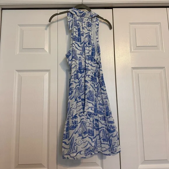 $8 SALE! VINEYARD VINES: Dress, Small - Picture 3 of 6